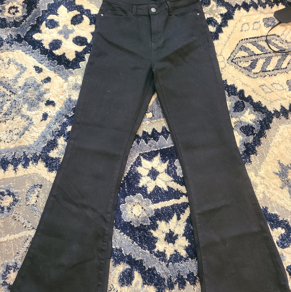 Flared Jeans